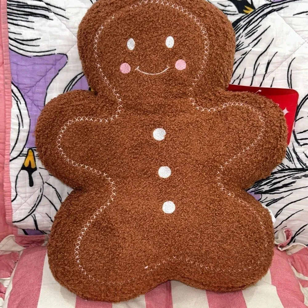 Viral gingerbread throw pillow